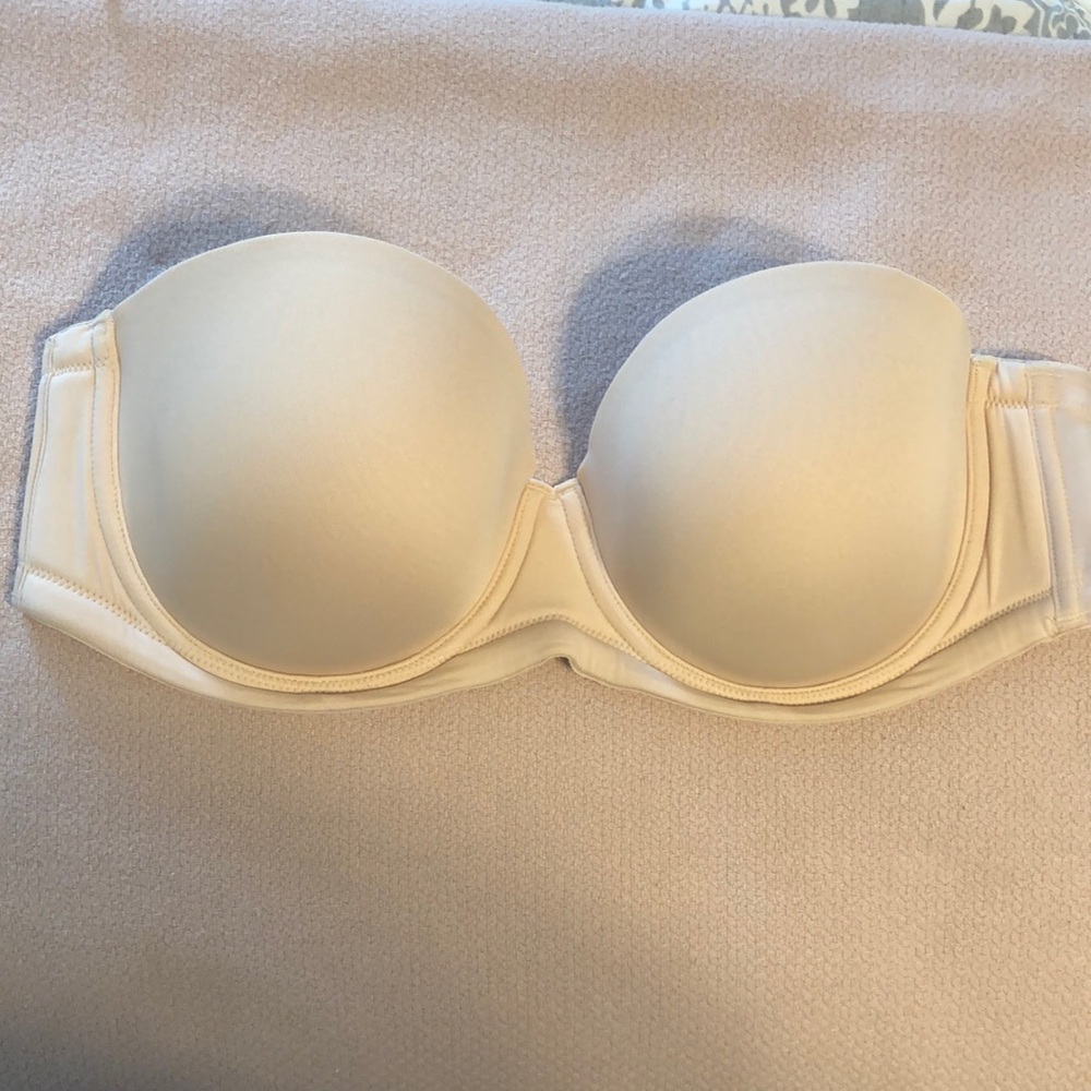 Wacoal strapless bra
